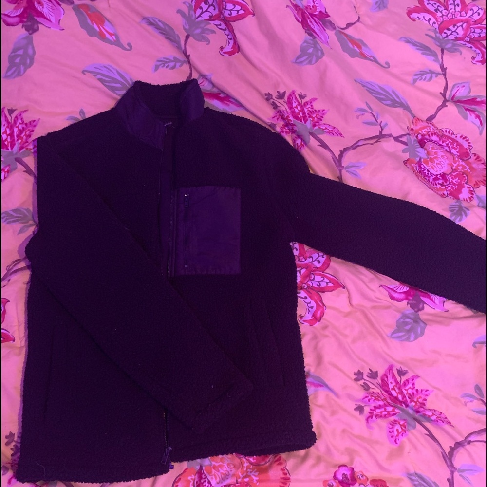 Banana republic fuzzy bomber jacket size M